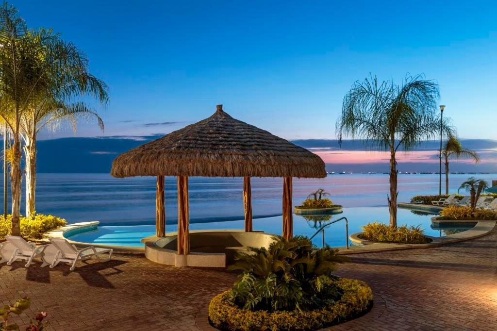 Torre Oceanica En Salinas - Ecuador Apartment Ngoại thất bức ảnh